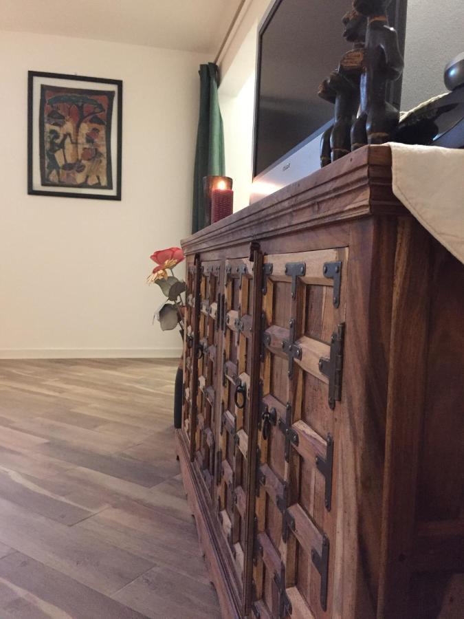 A Casa Di Esther โบโลญญา ภายนอก รูปภาพ